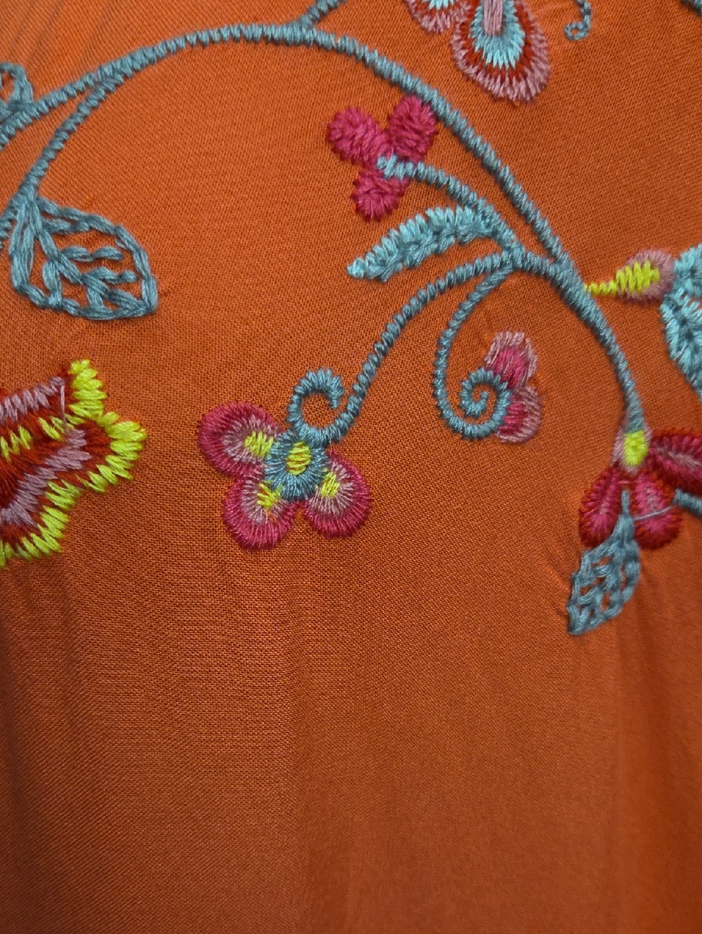 Time and Tru Coral Embroidered Short-Sleeve Tunic - Picture 4 of 5